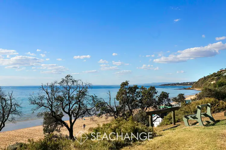 4/2B Marine Avenue, Mornington VIC 3931