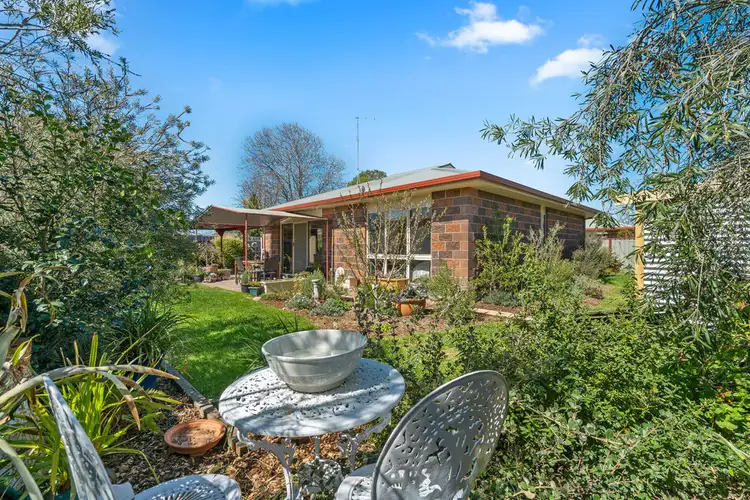 1A Hobson Street, Stratford VIC 3862