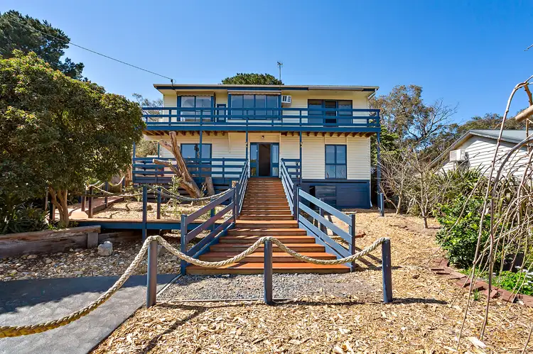 37 Carrathool Avenue, Rosebud VIC 3939