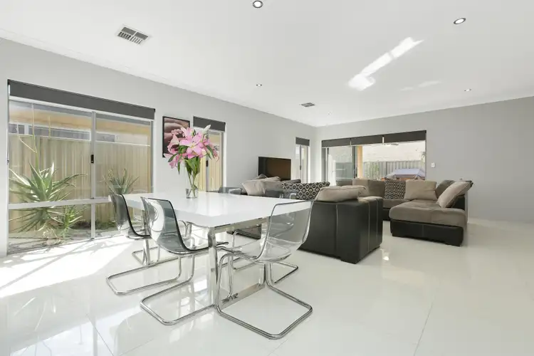 Sixth view of Homely house listing, 5 Duomo Way, Harrisdale WA 6112