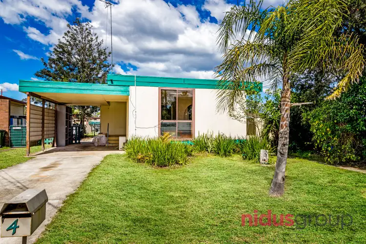 4 Reston Ave, Hebersham NSW 2770