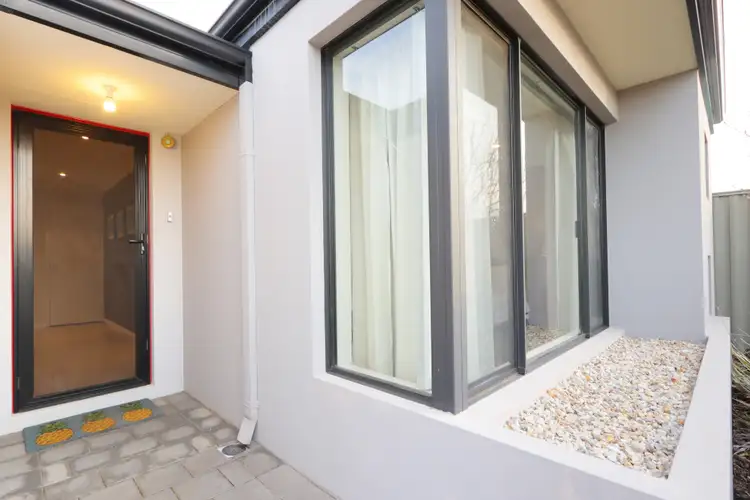 Second view of Homely house listing, 20 Hearst Link, Piara Waters WA 6112
