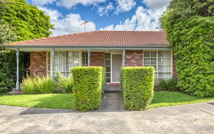 2/24 Turner Street, Berwick VIC 3806