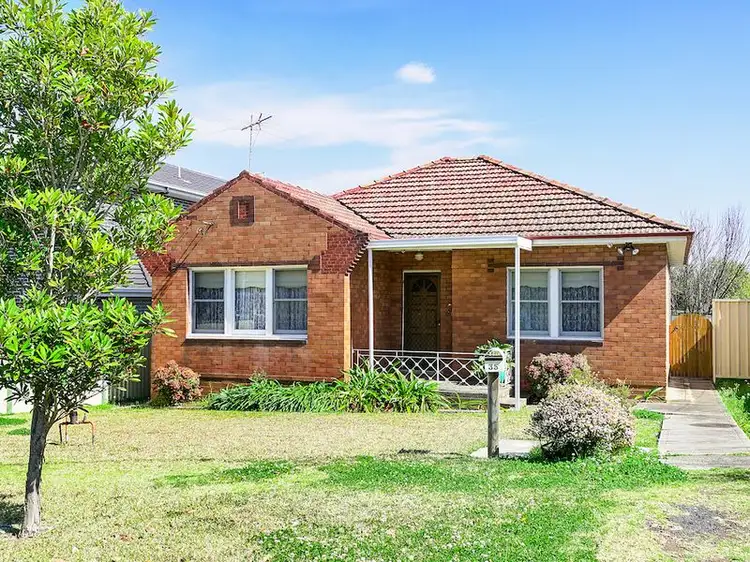 35 Mazarin Street, Riverwood NSW 2210