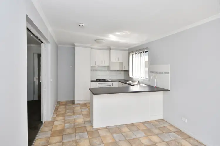 Fourth view of Homely unit listing, 5/1-11 Furness Street, Kangaroo Flat VIC 3555