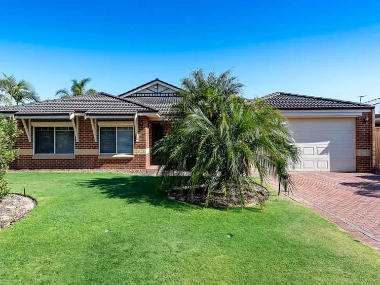 21 McClintock Parkway, Alexander Heights WA 6064