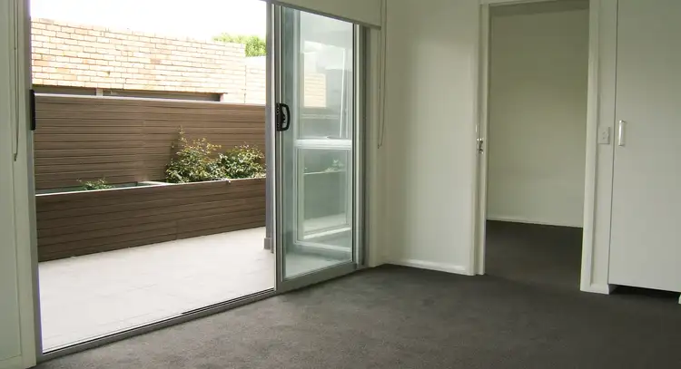 Sixth view of Homely apartment listing, 8/2 Middleborough Road, Burwood East VIC 3151