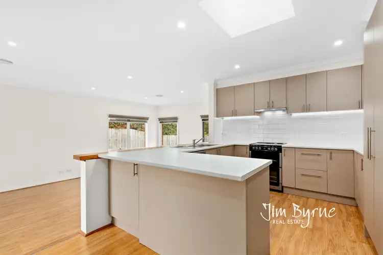 Fifth view of Homely house listing, 9 Kylie Court, Pakenham VIC 3810
