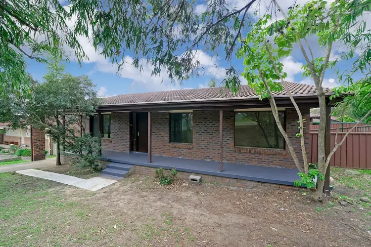 1 Kippax Place, Menai NSW 2234