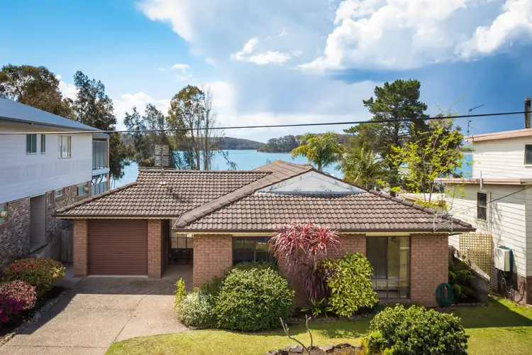 19 Myuna Street, Dalmeny NSW 2546
