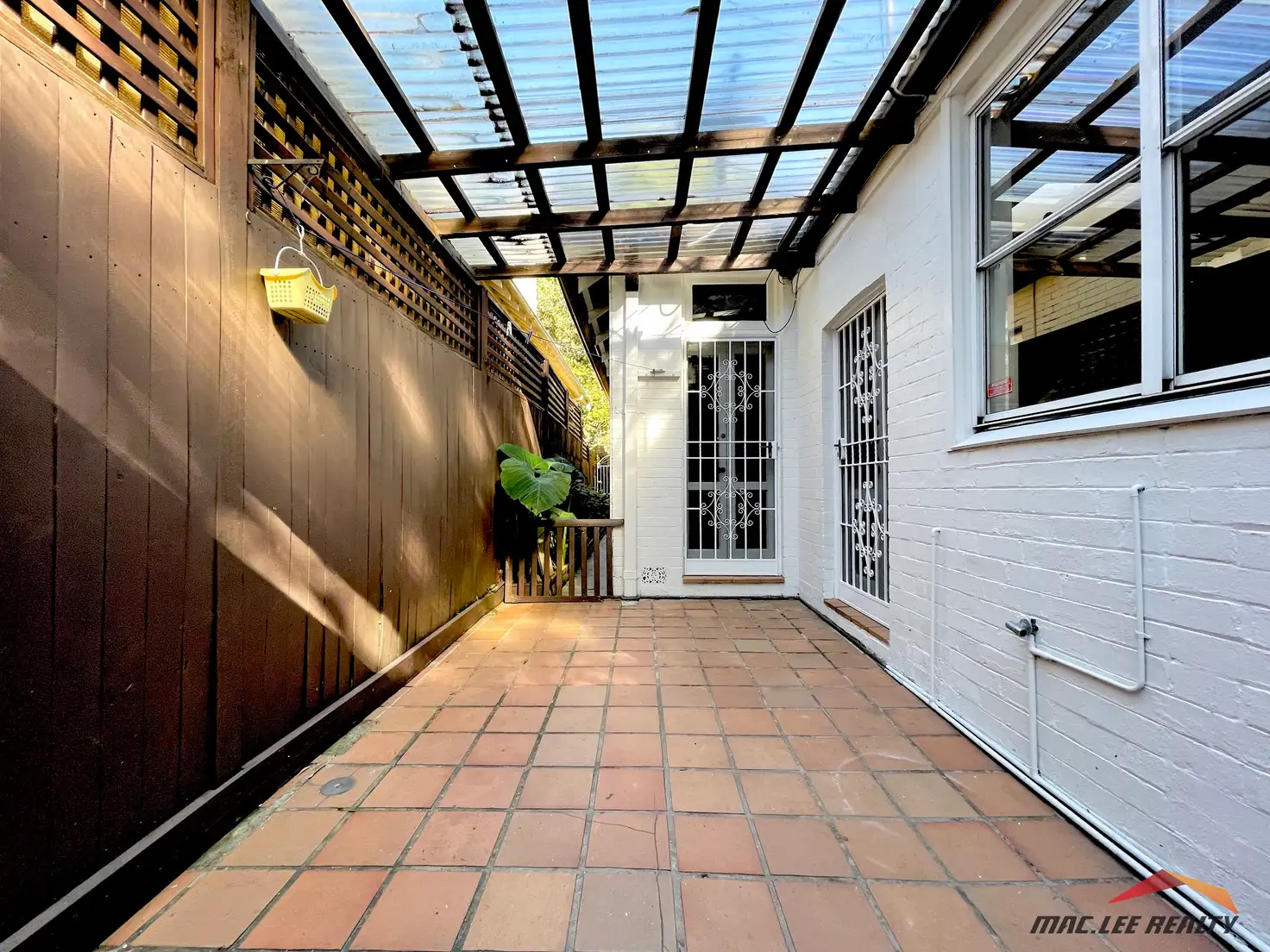 Main view of Homely semi-detached listing, 10 Yeo Street, Neutral Bay NSW 2089