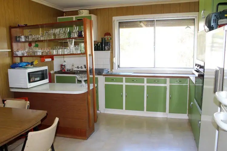 Fifth view of Homely house listing, 4 Macpherson Street, Nhill VIC 3418