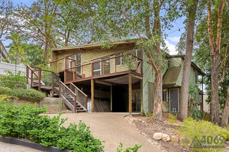 21 Ashburton Street, Chapel Hill QLD 4069