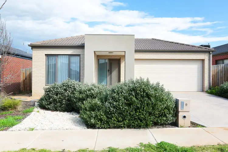 9 Partridge Way, Point Cook VIC 3030