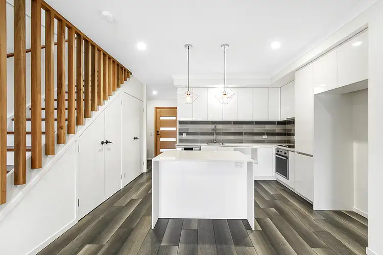 16/30 Salzburg Rd, Pimpama QLD 4209