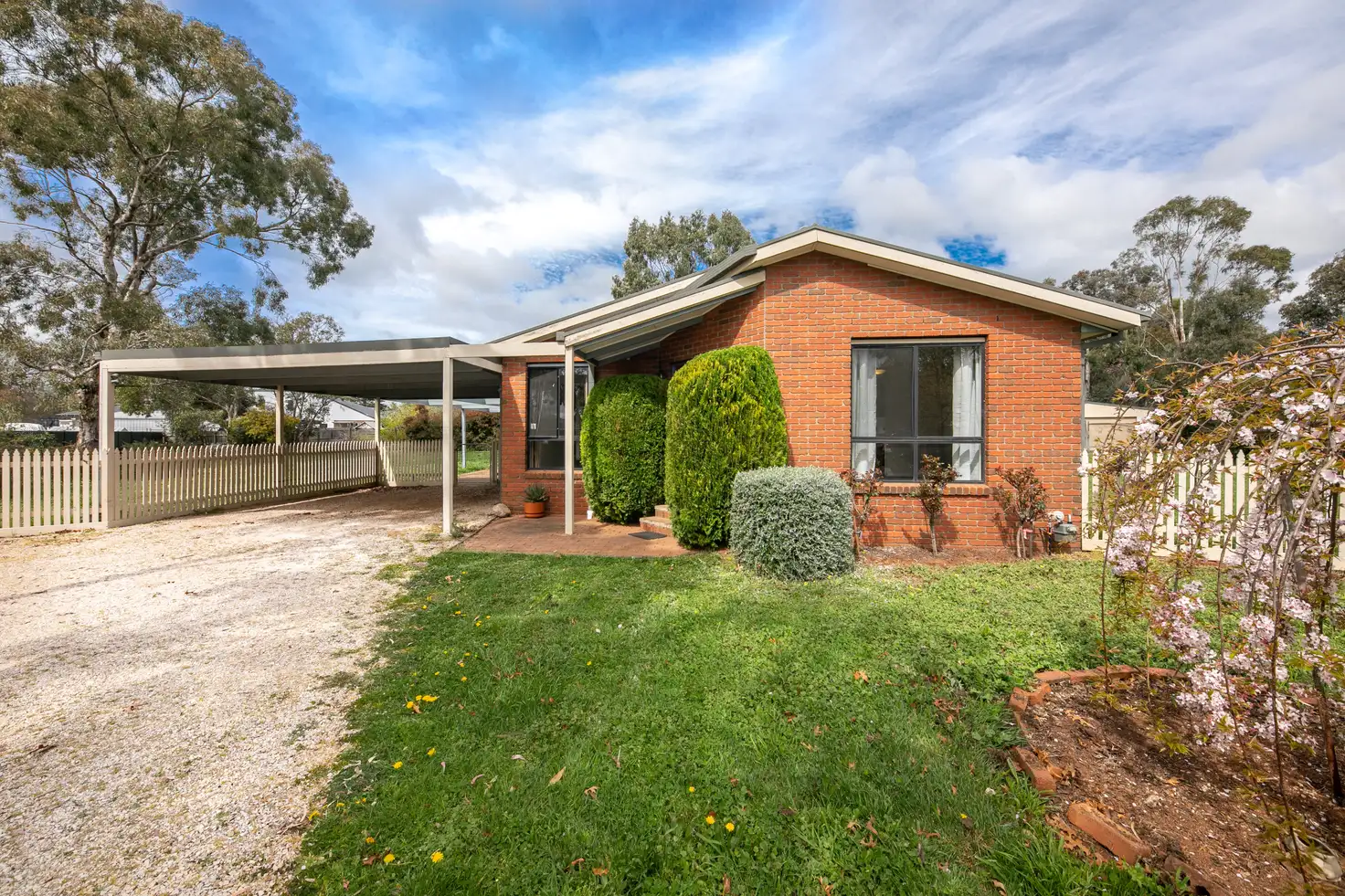 Main view of Homely house listing, 10 Hemphill Court, Lancefield VIC 3435