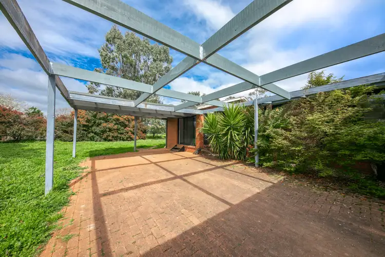 Fifth view of Homely house listing, 10 Hemphill Court, Lancefield VIC 3435