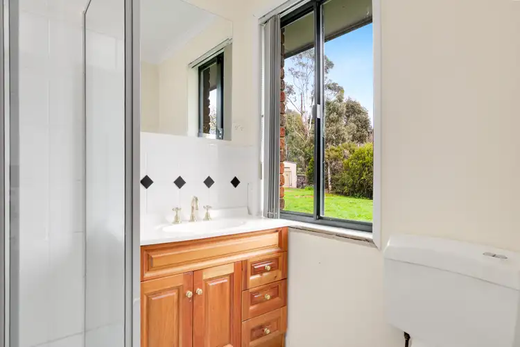 Seventh view of Homely house listing, 10 Hemphill Court, Lancefield VIC 3435