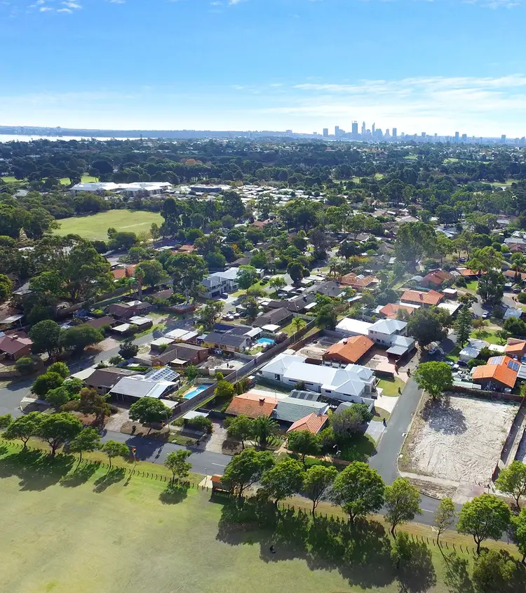 LOT 2/2a Yallambee Place, Karawara WA 6152