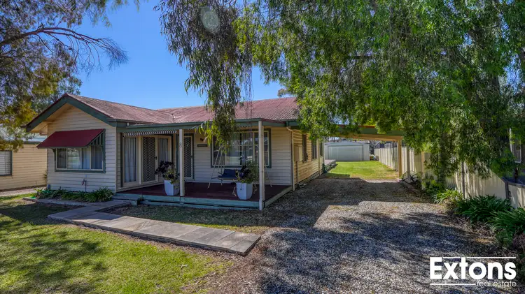 8 LIGAR STREET, Bundalong VIC 3730