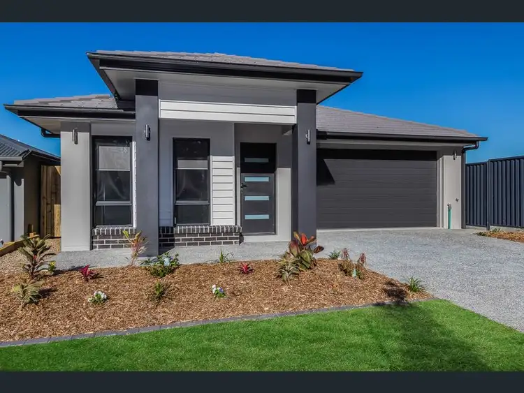 8 CHESHIRE STREET, Pallara QLD 4110
