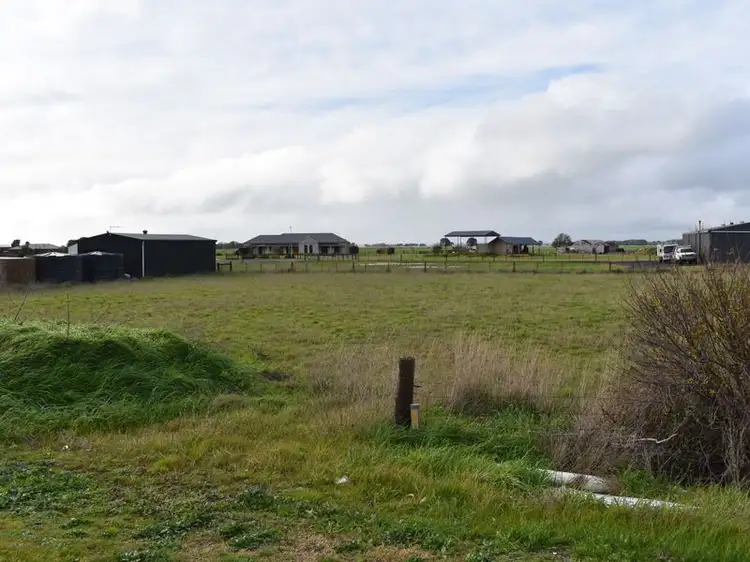 19 Belt Road, Millicent SA 5280