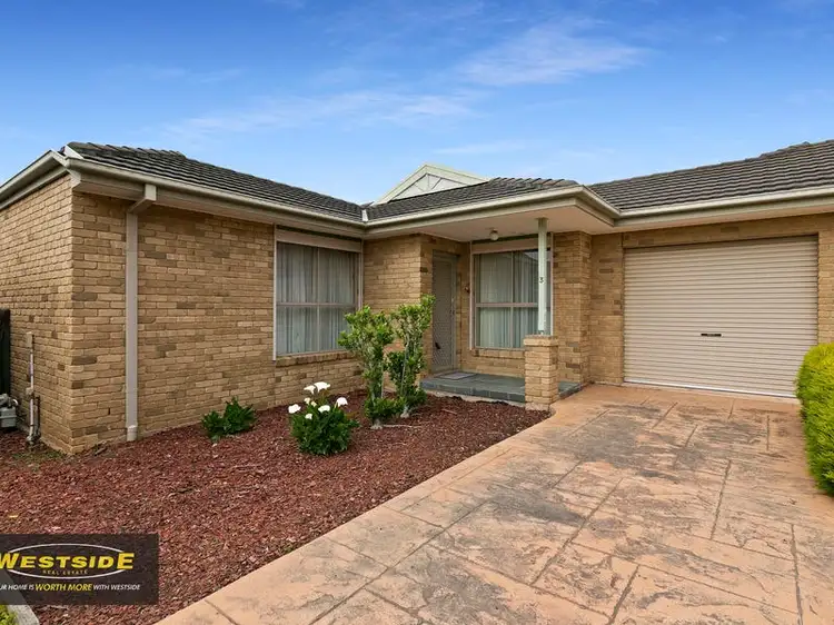 3/11-13 Perrett Avenue