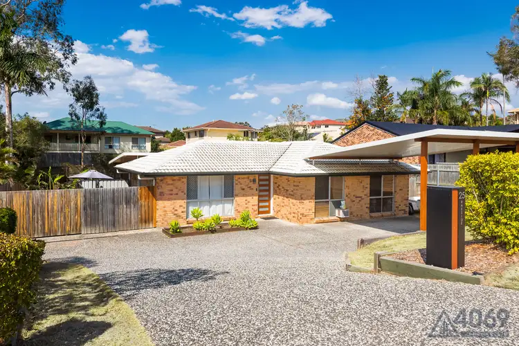 25 Raeside Street, Westlake QLD 4074
