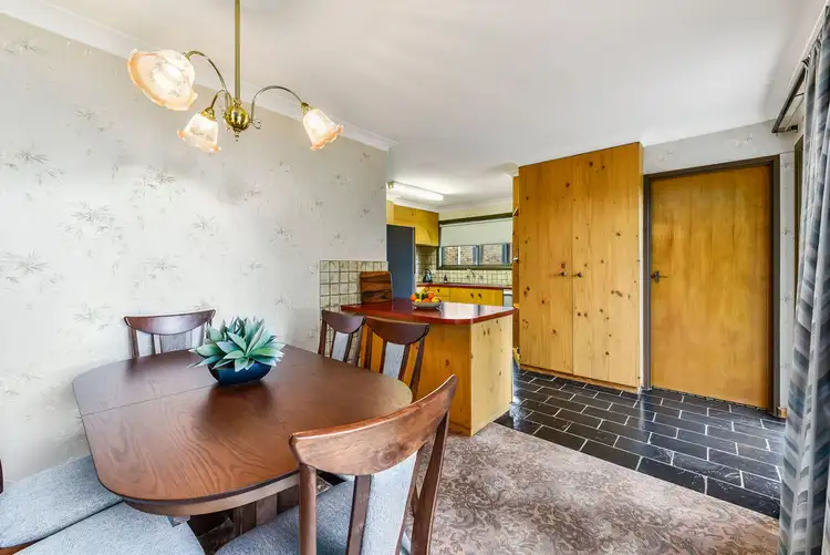 Fifth view of Homely house listing, 27 Derwent Court, Mount Gambier SA 5290