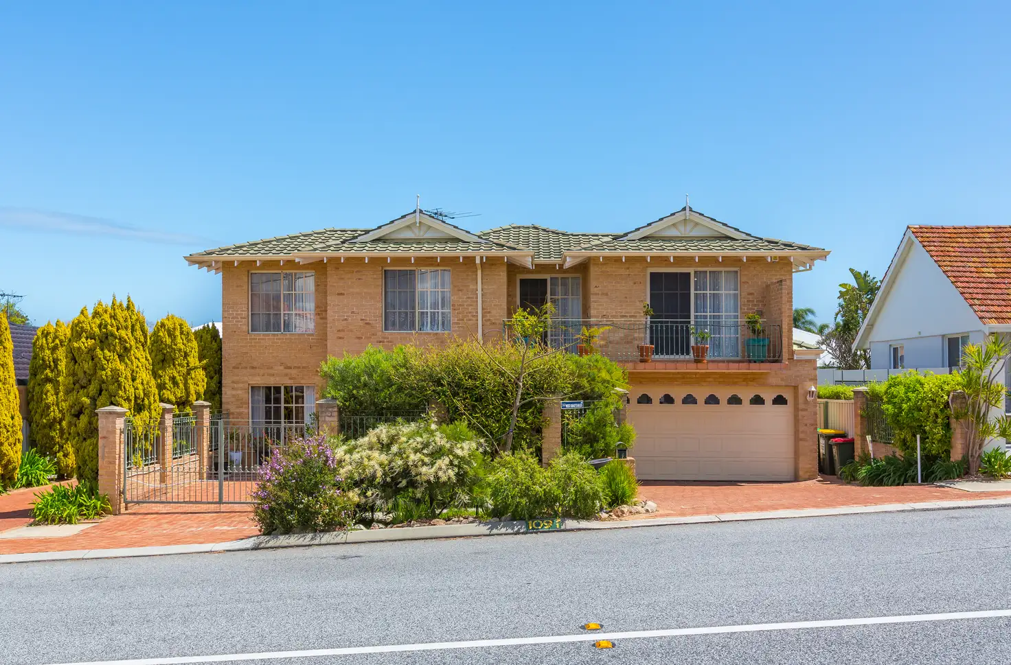 Main view of Homely unit listing, 1/109 HAYES AVENUE, Yokine WA 6060