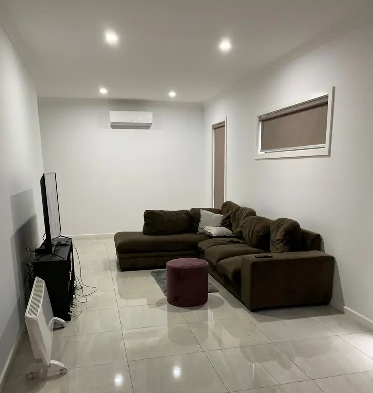 Second view of Homely unit listing, 2/134 Edgars Road, Thomastown VIC 3074