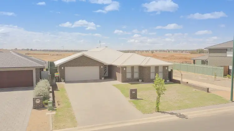 10 Waterfall Crescent, Dubbo NSW 2830