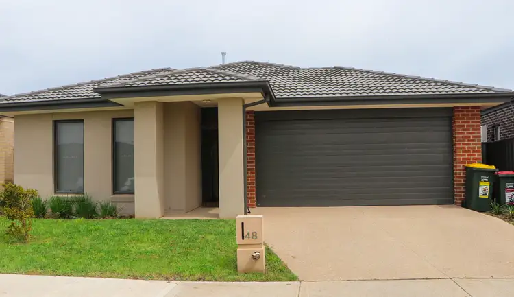 48 Loudon Circuit, Craigieburn VIC 3064