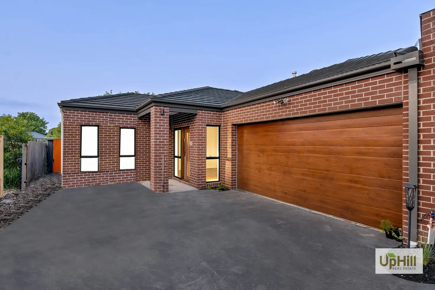 Main view of Homely unit listing, 4/2 Allan Street, Berwick VIC 3806