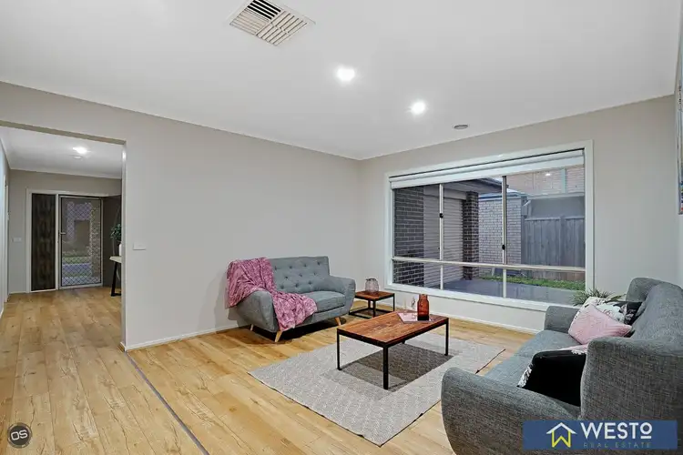 Sixth view of Homely house listing, 5 Hilderbrand Avenue, Williams Landing VIC 3027