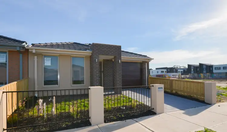 23 Hartney Avenue, Pakenham VIC 3810