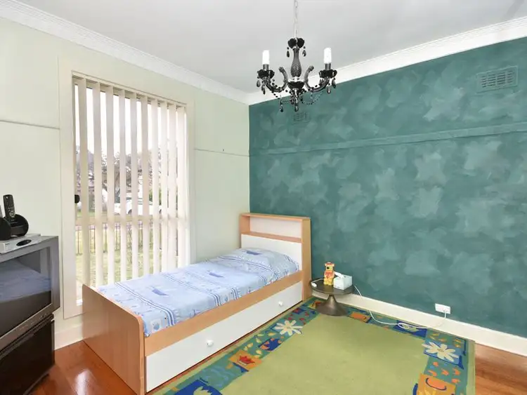 Sixth view of Homely house listing, 13 Guthrie Street, Kangaroo Flat VIC 3555