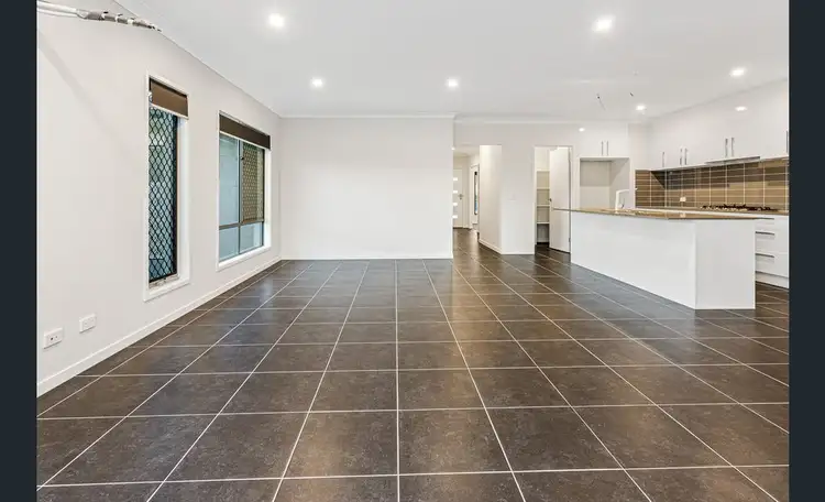 Seventh view of Homely house listing, 32 CORNWALL STREET, Pallara QLD 4110