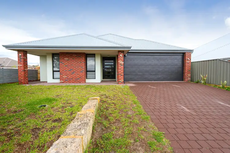 Fifth view of Homely house listing, 4 Fairlead Link, South Guildford WA 6055