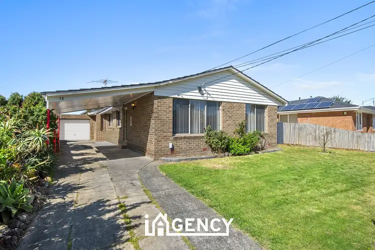 15 Putt Grove, Keysborough VIC 3173