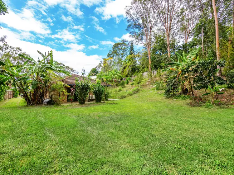 Second view of Homely house listing, 4 Yoorana Glen, Ocean Shores NSW 2483