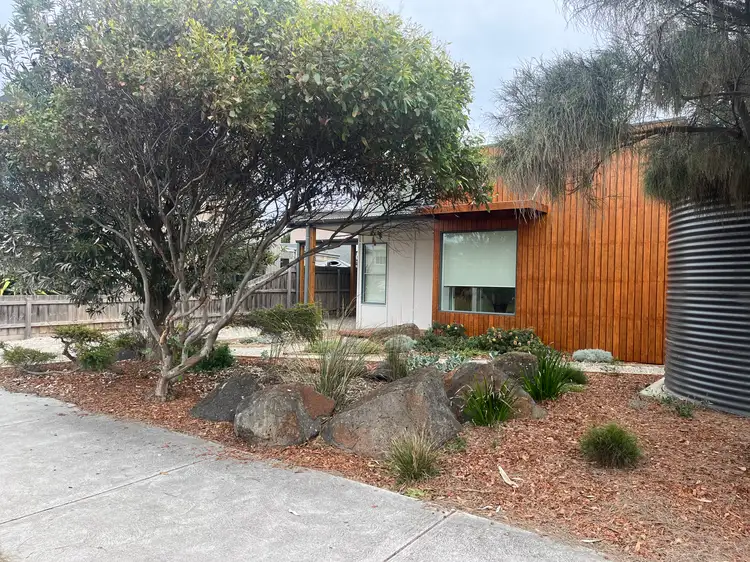 9 Powling Street