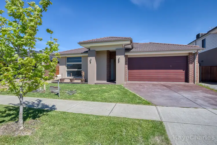 30 Denton Drive, Officer VIC 3809