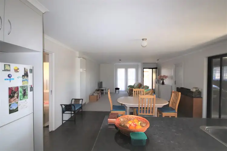 Sixth view of Homely house listing, 10 Radley Court, Mount Gambier SA 5290