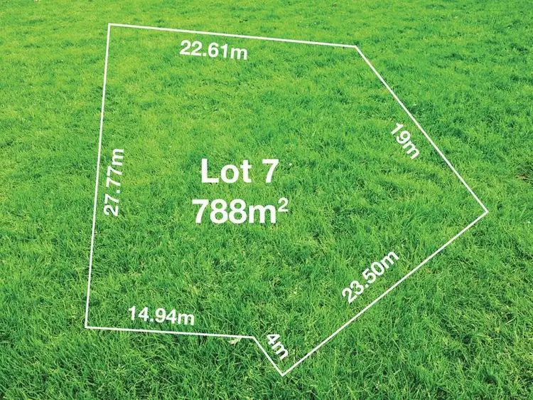 13 Horseshoe Circuit, Bacchus Marsh VIC 3340