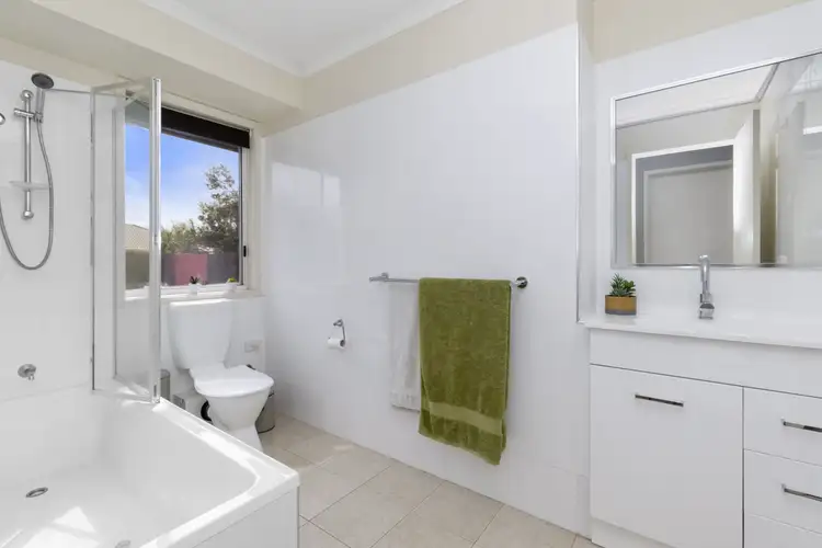 Sixth view of Homely house listing, 16 Richardson Court, Maddingley VIC 3340