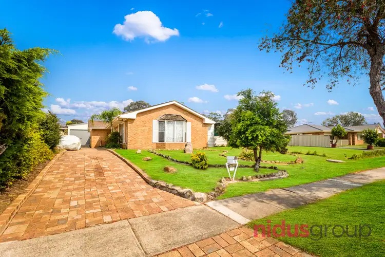 9 Aquilina Drive, Plumpton NSW 2761