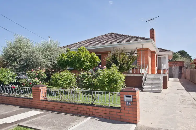 24 Mayne Street, Sunshine West VIC 3020