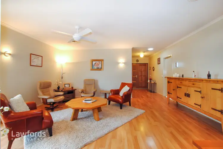 Fourth view of Homely house listing, 3 Arilpa Court, Kangaroo Flat VIC 3555