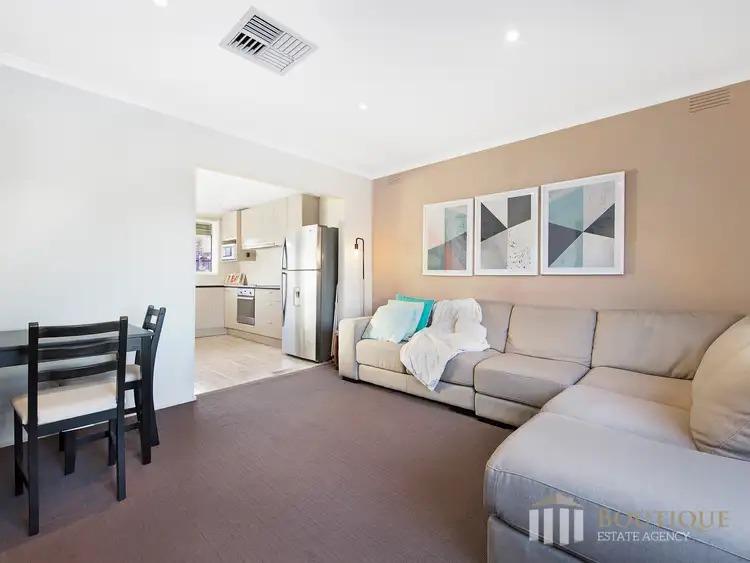 2/202 Gladstone Road, Dandenong North VIC 3175